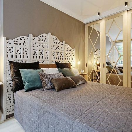 Riga Silent Center Boutique Apt. +Free Parking المظهر الخارجي الصورة