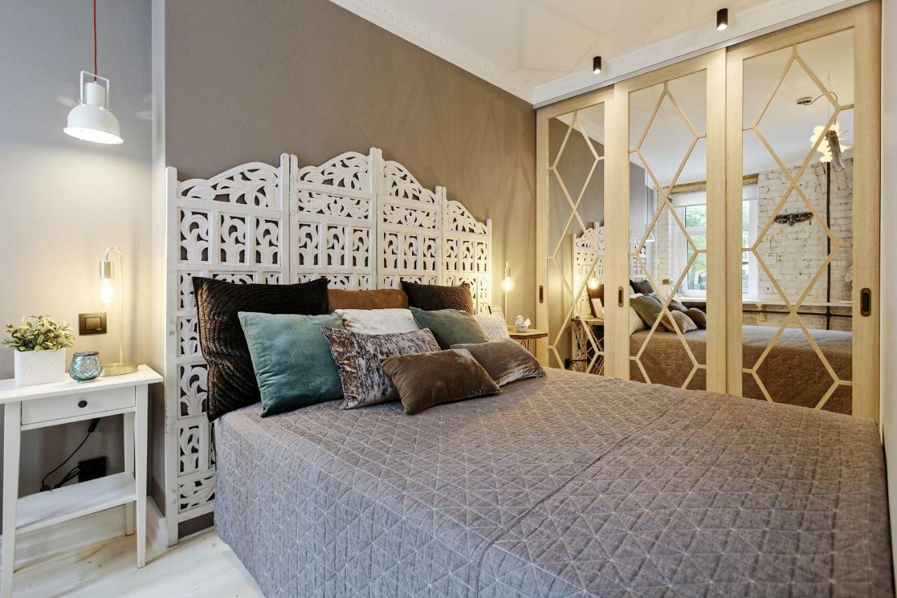 Riga Silent Center Boutique Apt. +Free Parking المظهر الخارجي الصورة