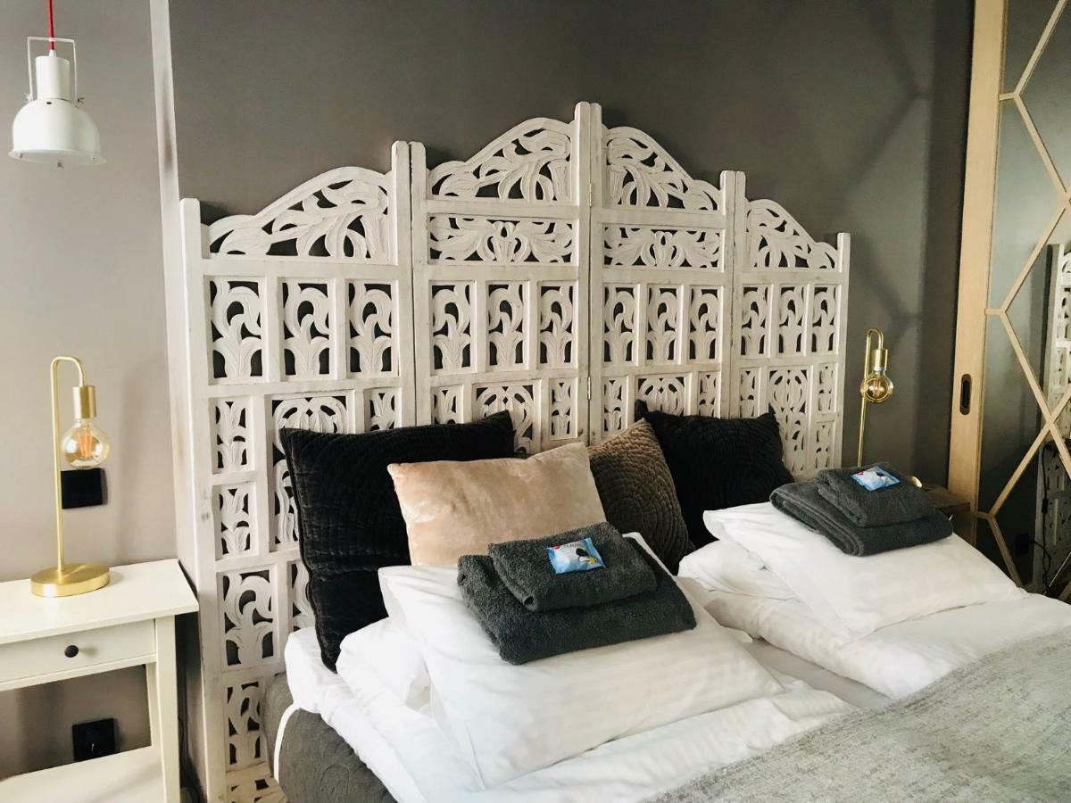 Riga Silent Center Boutique Apt. +Free Parking المظهر الخارجي الصورة